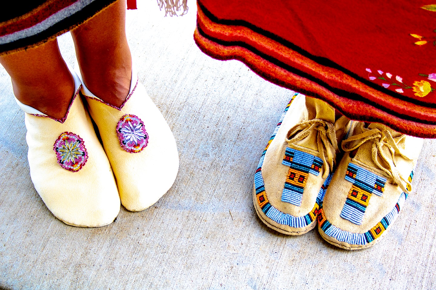 Women's beaded moccasins clearance
